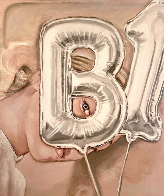 Gemälde, blonde Frau guckt durch glänzende Ballonbuchstaben B und 1