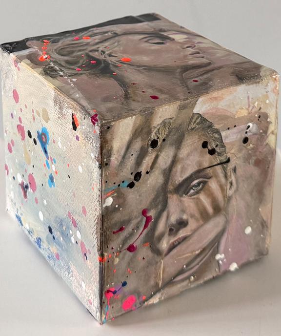 Mini Cube Soleil, Ansicht oben, links und Front